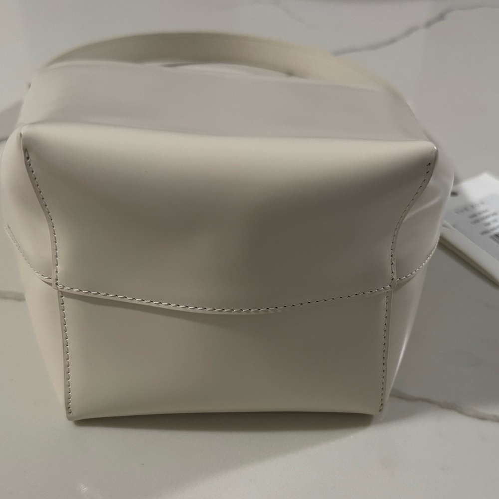 THE ROW Women's Small S/M Park Tote Bag Retail: $1450 (NWT) - Picture 4 of 6